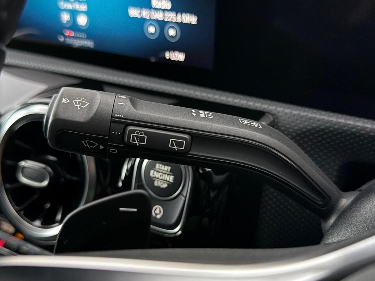 Mercedes-Benz A Class thumbnail Misc Controls