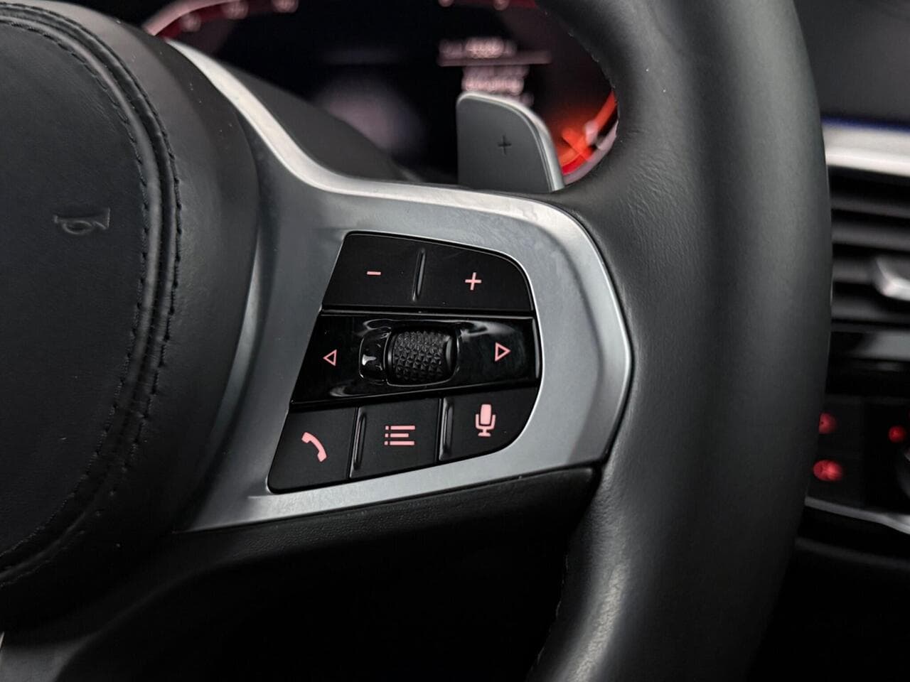 BMW 5 Series thumbnail Misc Controls
