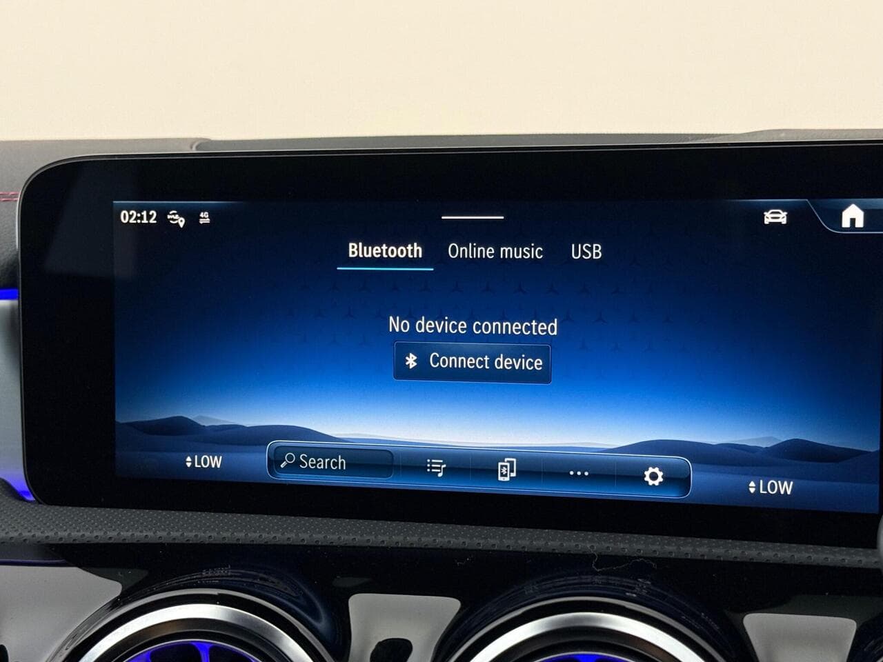 Mercedes-Benz CLA thumbnail Infotainment System