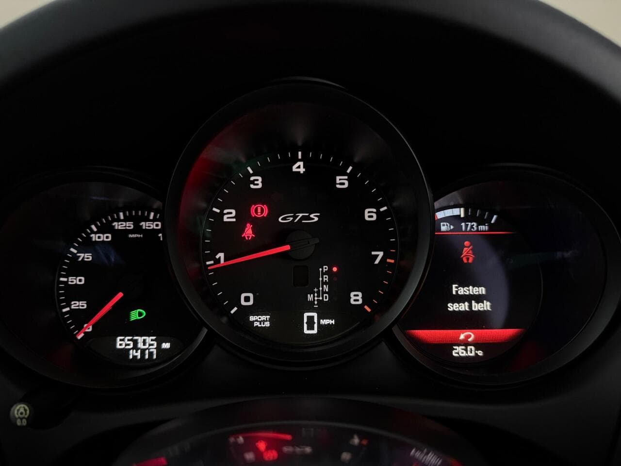 Porsche Macan thumbnail Driver Instruments
