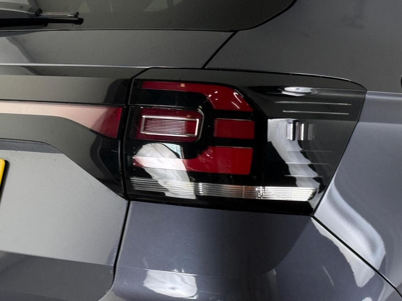 Volkswagen T-Cross thumbnail Lights Rear