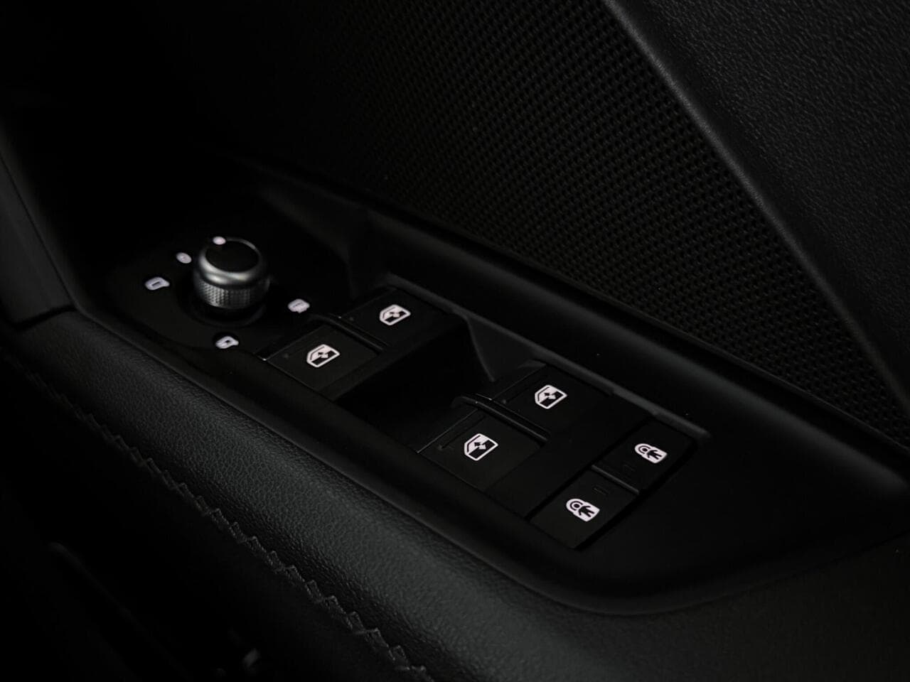 Audi A3 thumbnail Misc Controls