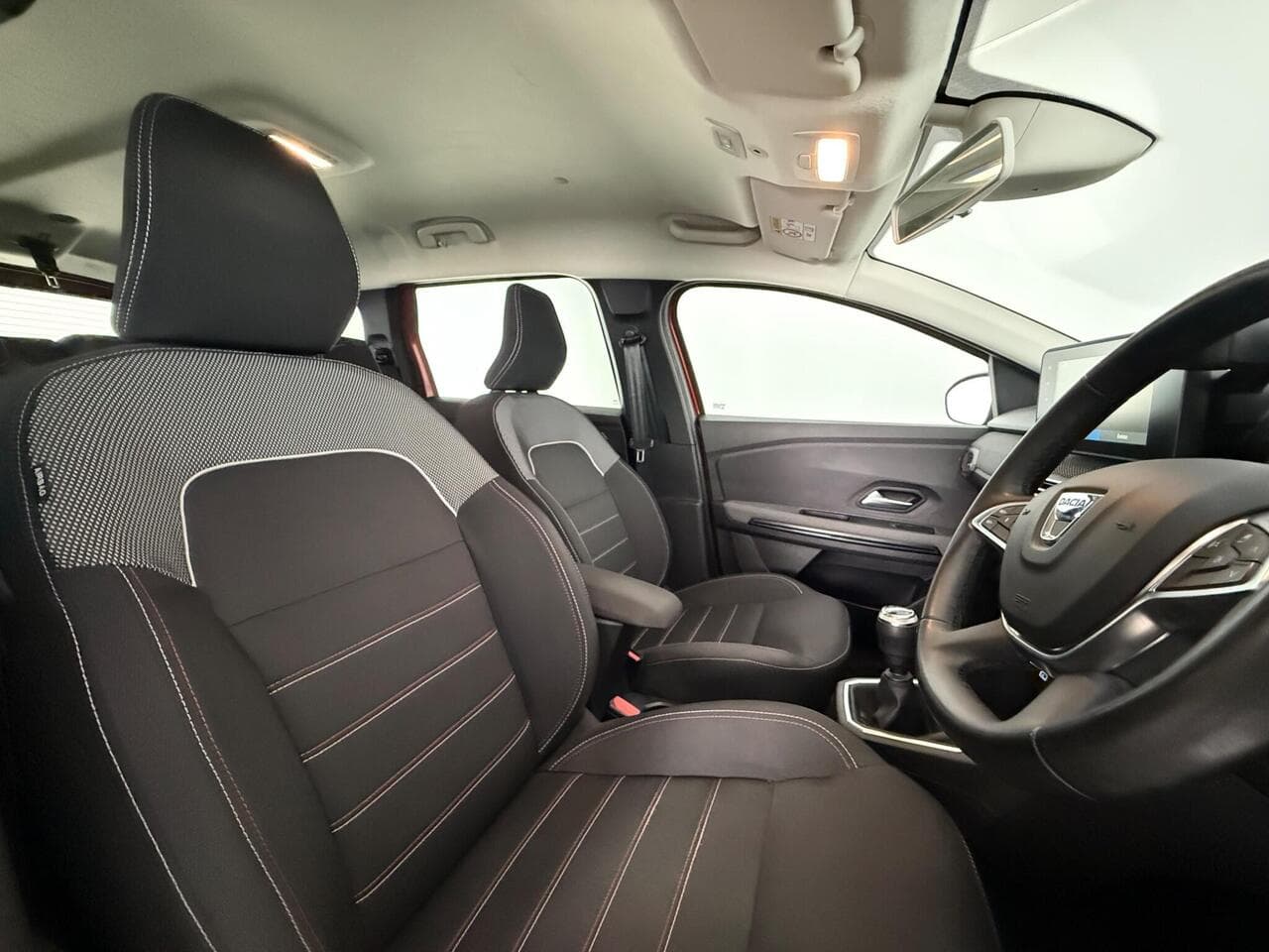 Dacia Jogger thumbnail Seat Driver