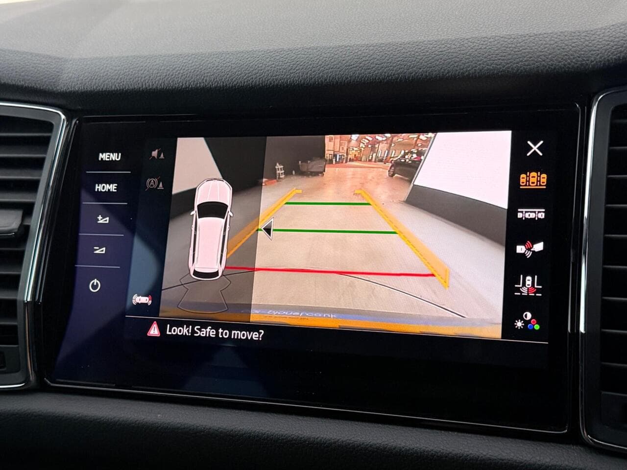 Skoda Kodiaq thumbnail Infotainment System