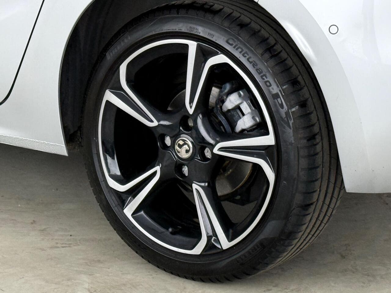Vauxhall Corsa thumbnail Wheel
