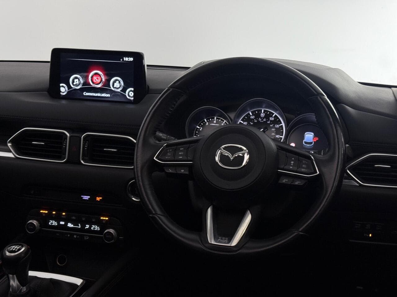 Mazda CX-5 thumbnail Steering Wheel