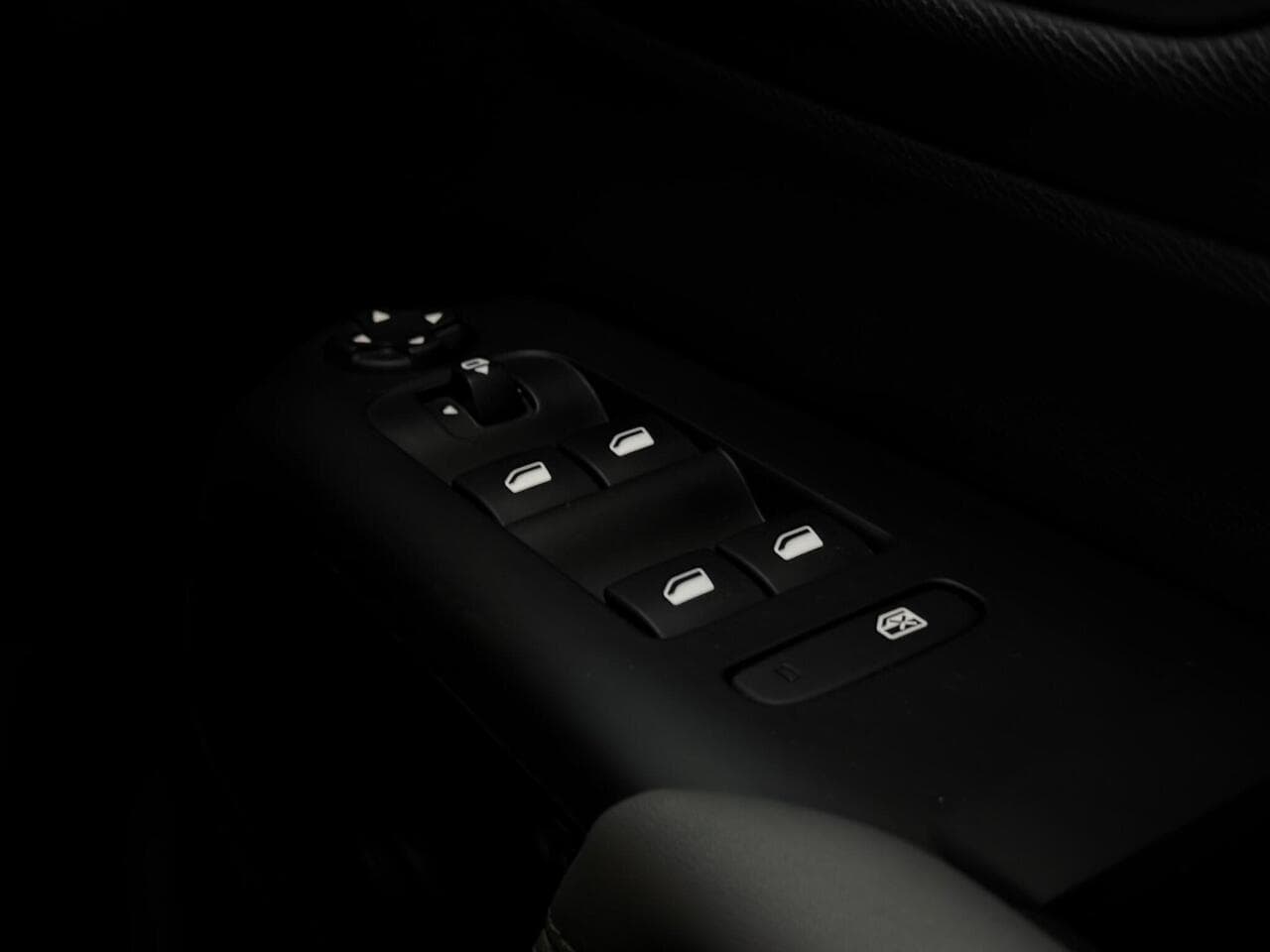 Citroen C5 Aircross thumbnail Misc Controls