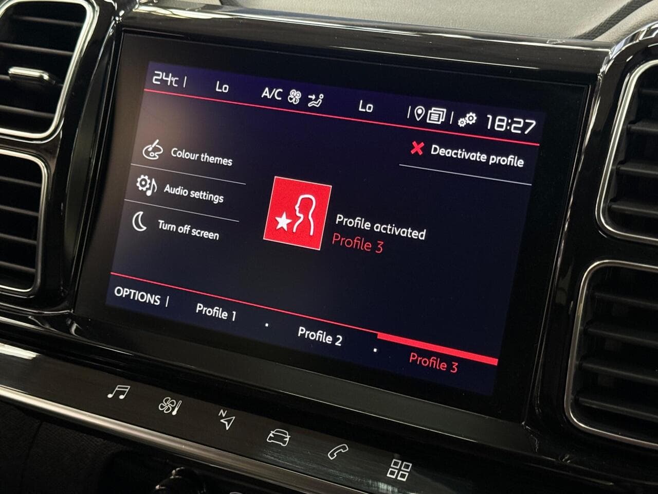 Citroen C5 Aircross thumbnail Infotainment System