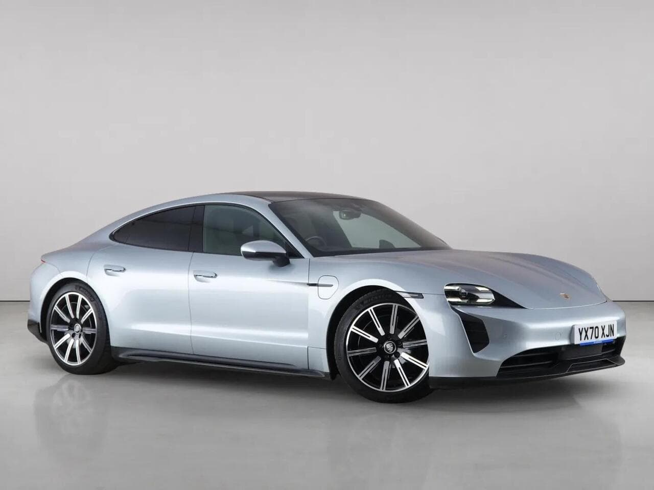 Porsche Taycan - Porsche Taycan Performance Plus 93.4kWh 4S Auto 4WD 4dr