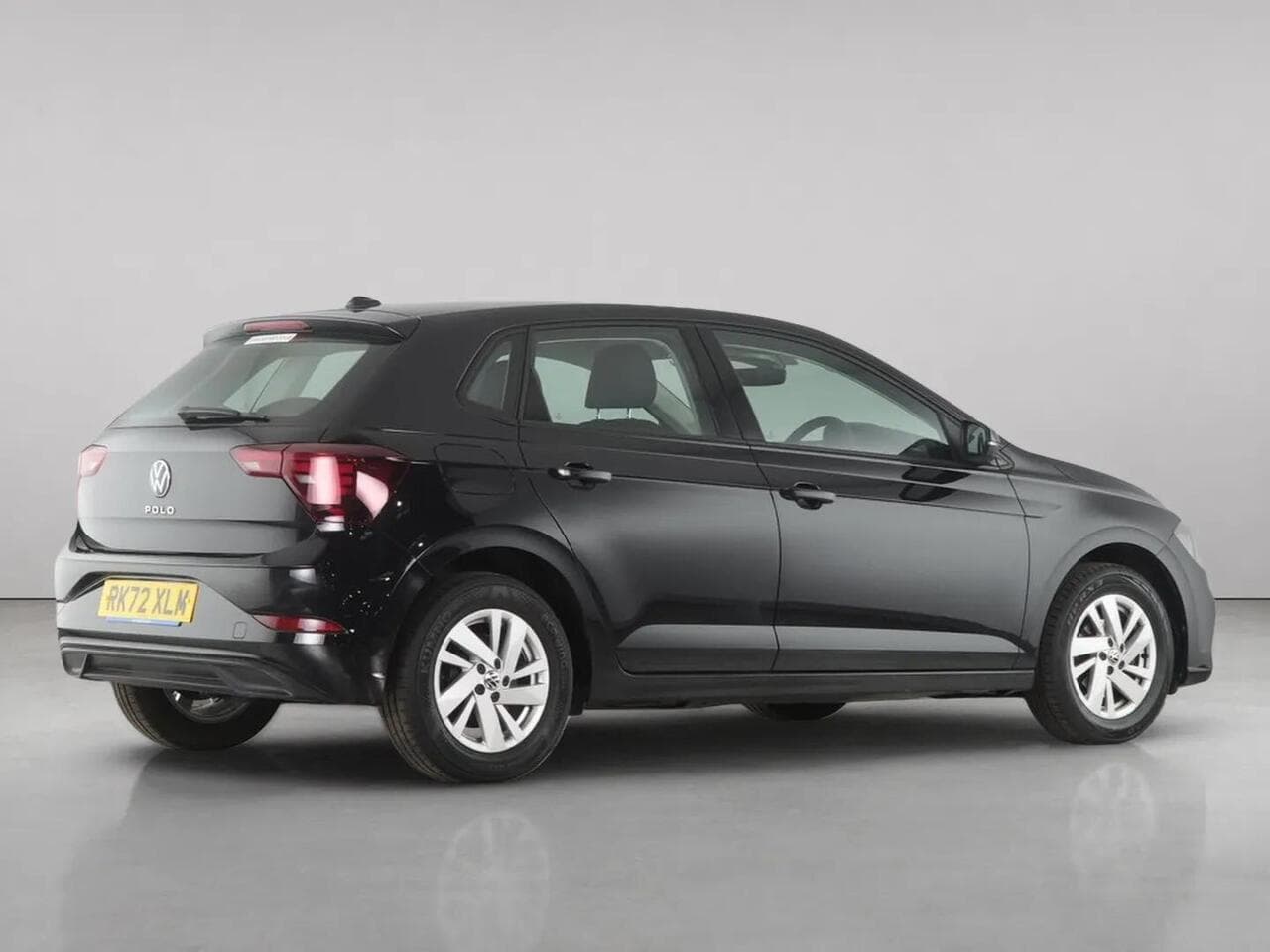 Volkswagen Polo thumbnail Side Right