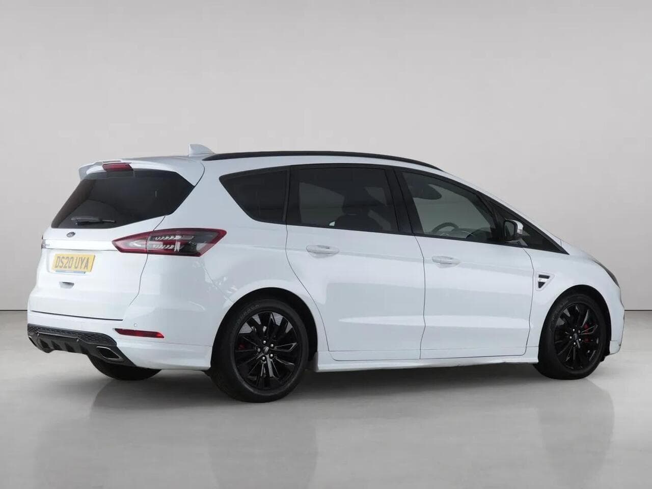 Ford S-Max thumbnail Rear Right