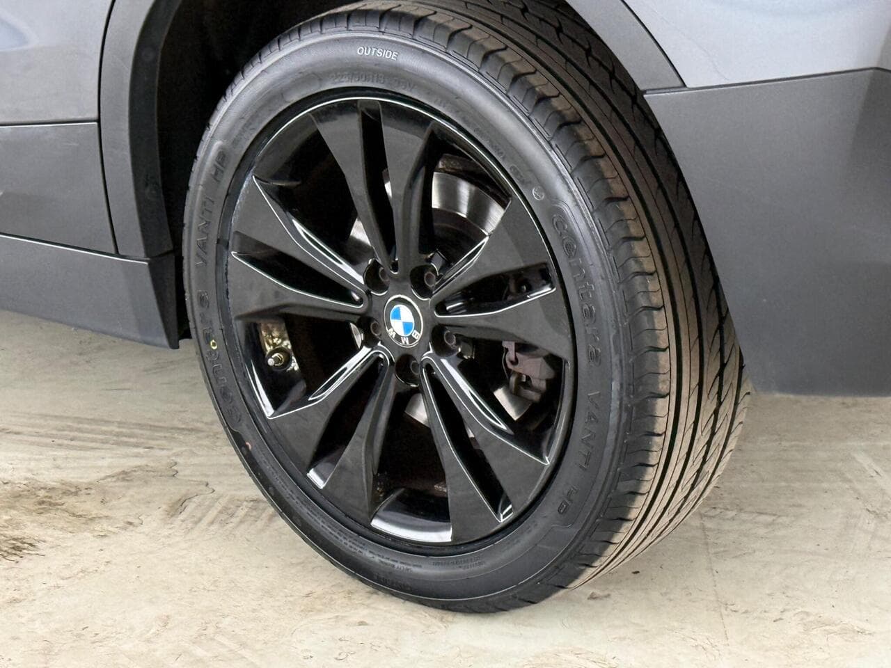 BMW X2 thumbnail Wheel