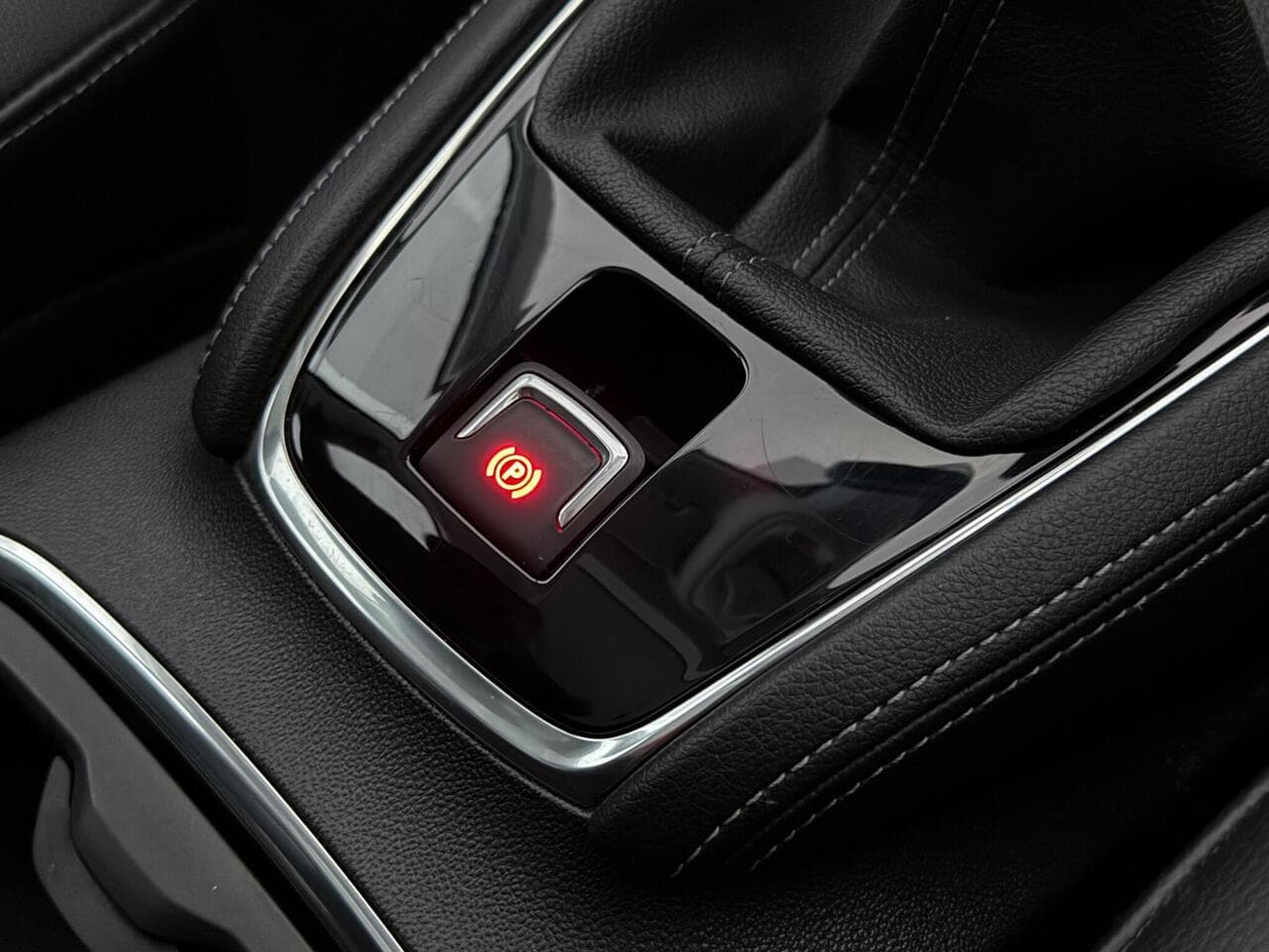 Vauxhall Grandland X thumbnail Interior Front