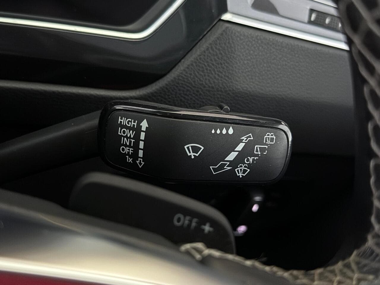 Volkswagen Tiguan thumbnail Misc Controls