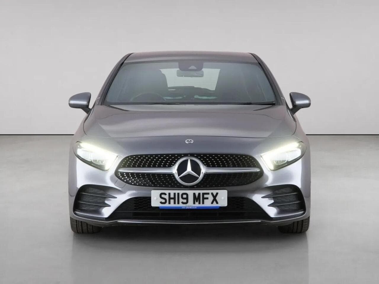Mercedes-Benz A Class thumbnail Front