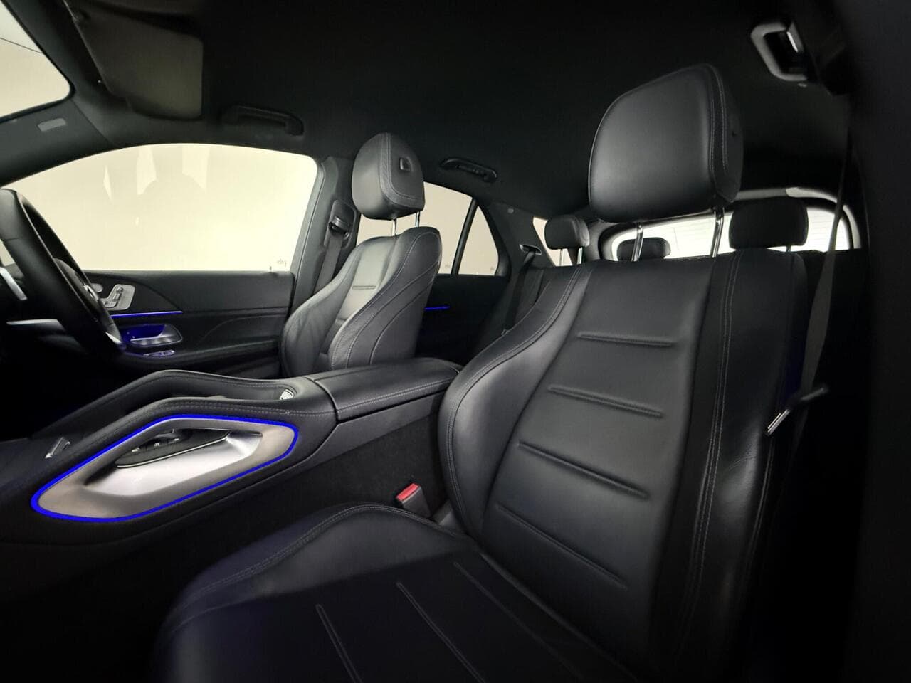 Mercedes-Benz GLE thumbnail Seat Front Passenger