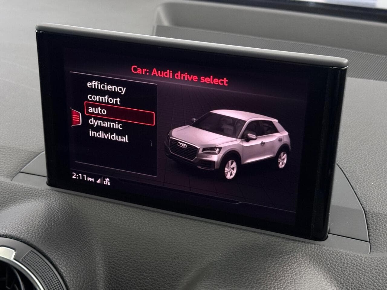 Audi Q2 thumbnail Infotainment System