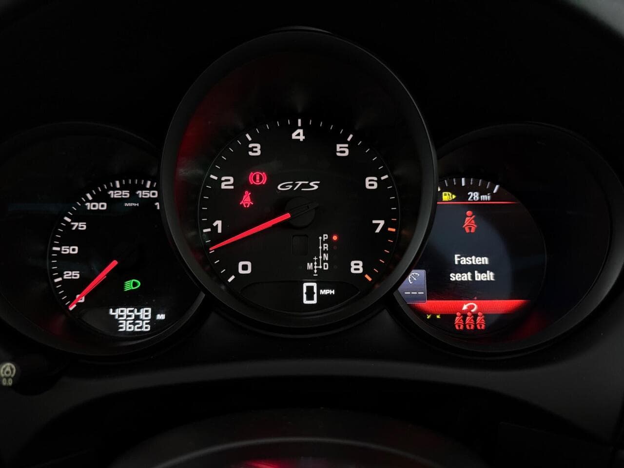 Porsche Macan thumbnail Driver Instruments