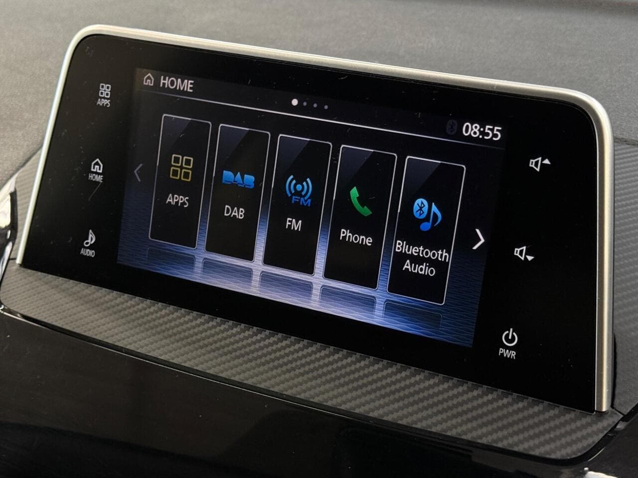 Mitsubishi Eclipse Cross thumbnail Infotainment System