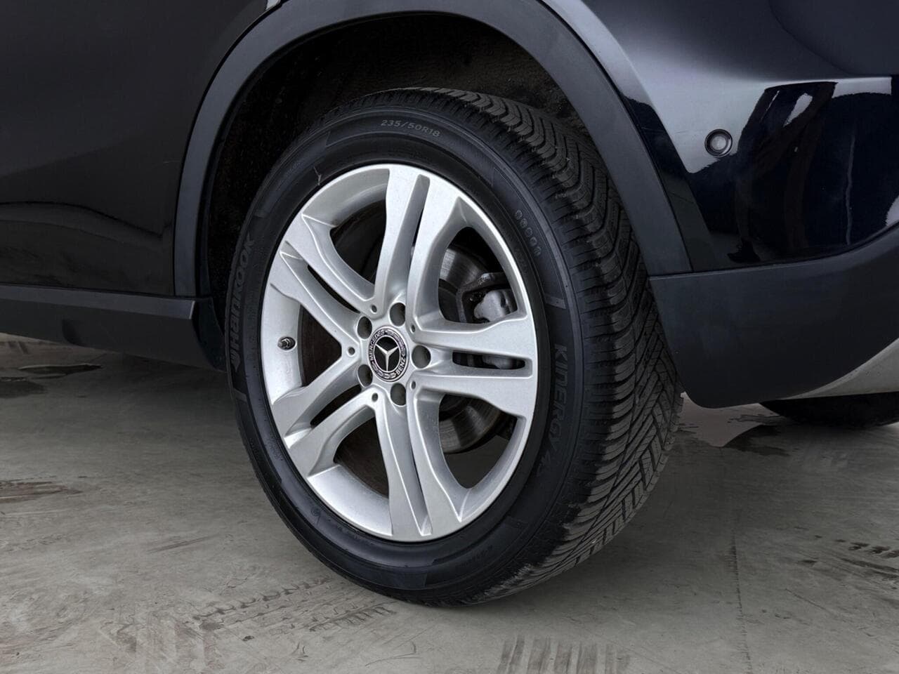 Mercedes-Benz GLA thumbnail Wheel