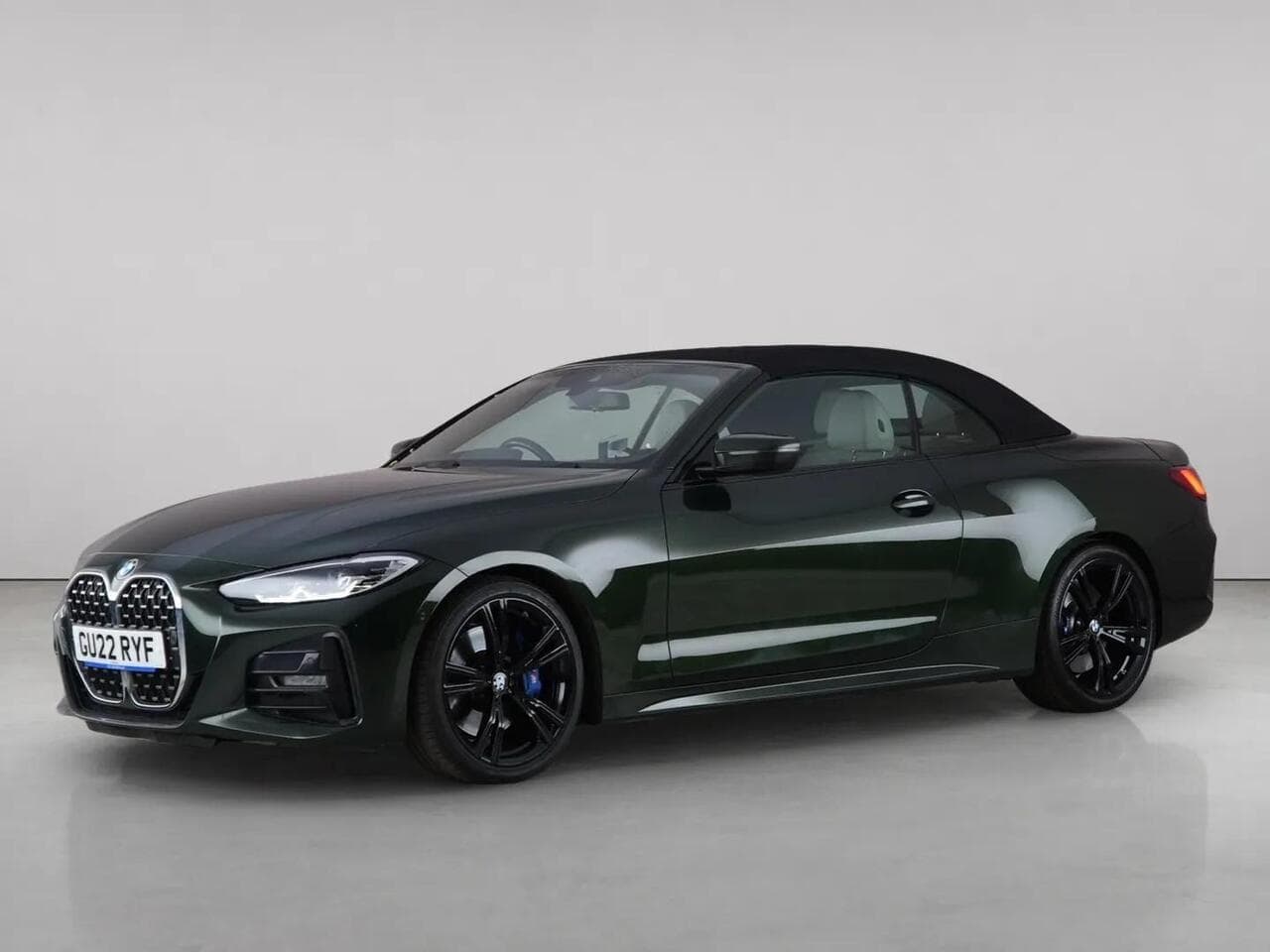 BMW 4 Series thumbnail Front Left