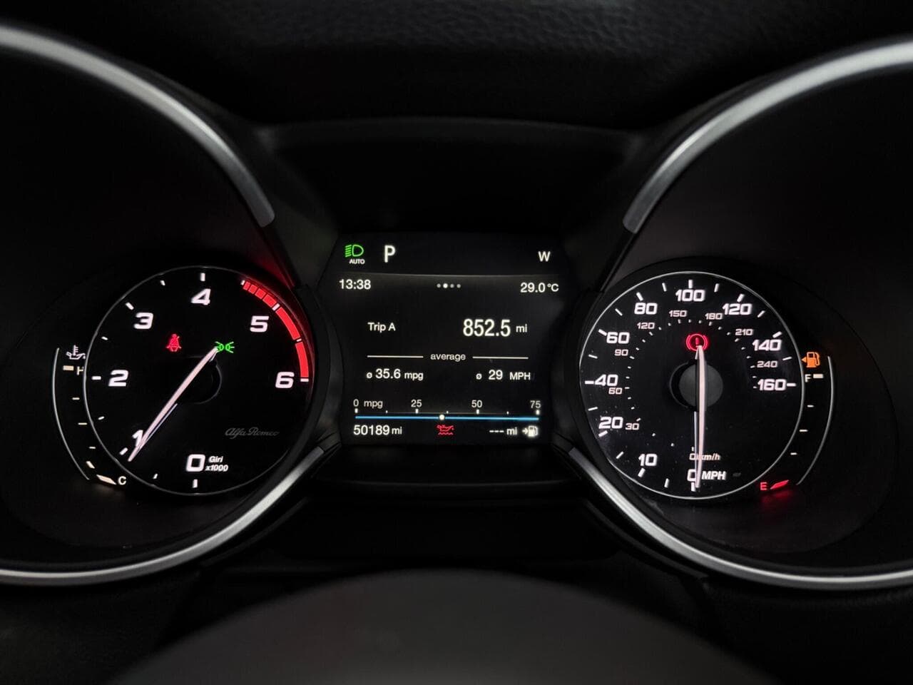 Alfa Romeo Stelvio thumbnail Driver Instruments
