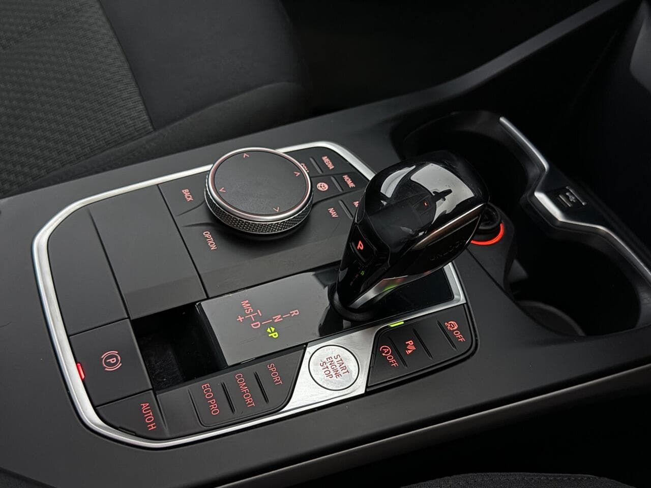 BMW 1 Series thumbnail Interior Front
