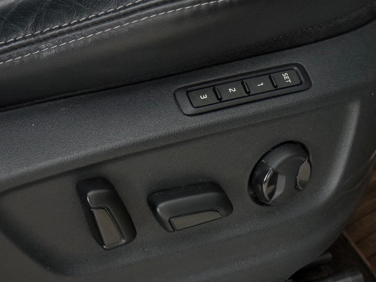 Skoda Kodiaq thumbnail Misc Controls