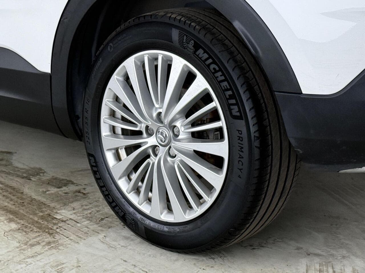 Vauxhall Grandland X thumbnail Wheel