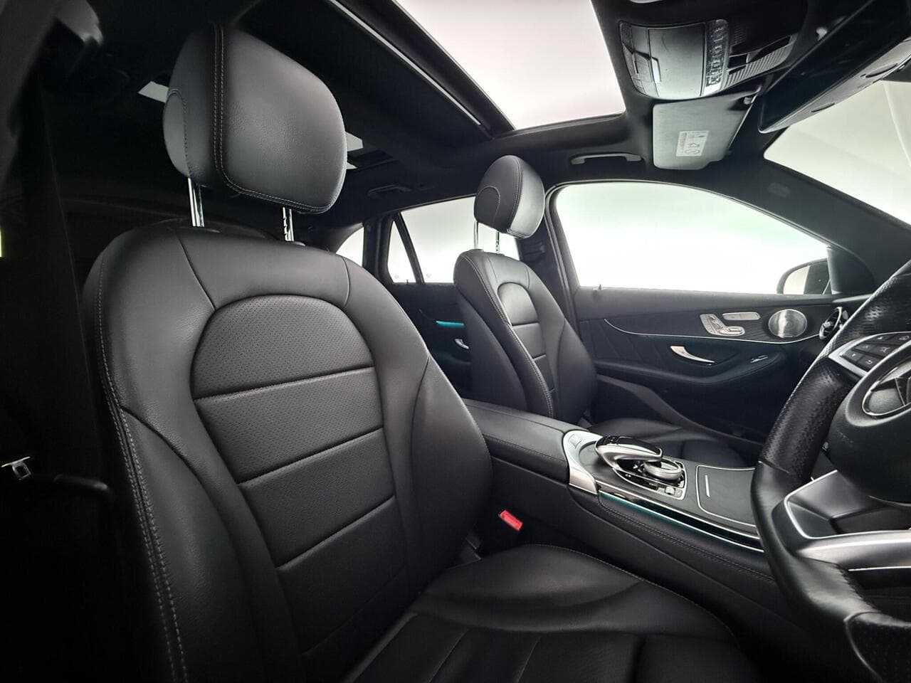 Mercedes-Benz GLC thumbnail Seat Driver