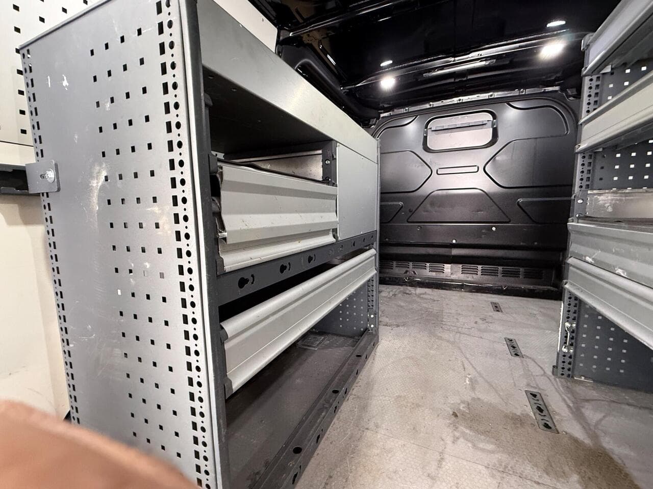 Ford Transit Custom thumbnail Cargo Space