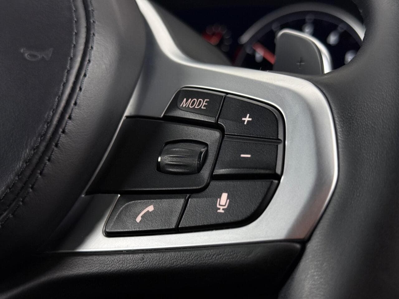 BMW X3 thumbnail Misc Controls