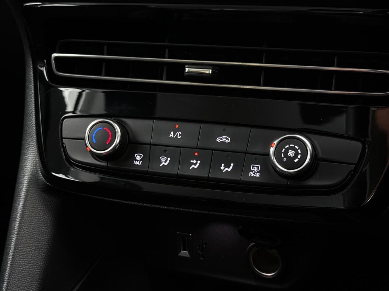 Vauxhall Mokka thumbnail Misc Controls