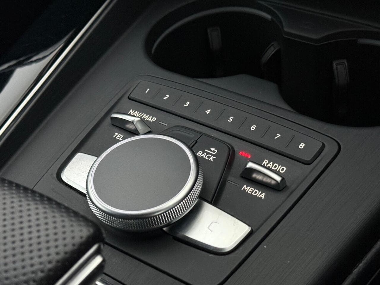 Audi A5 thumbnail Misc Controls