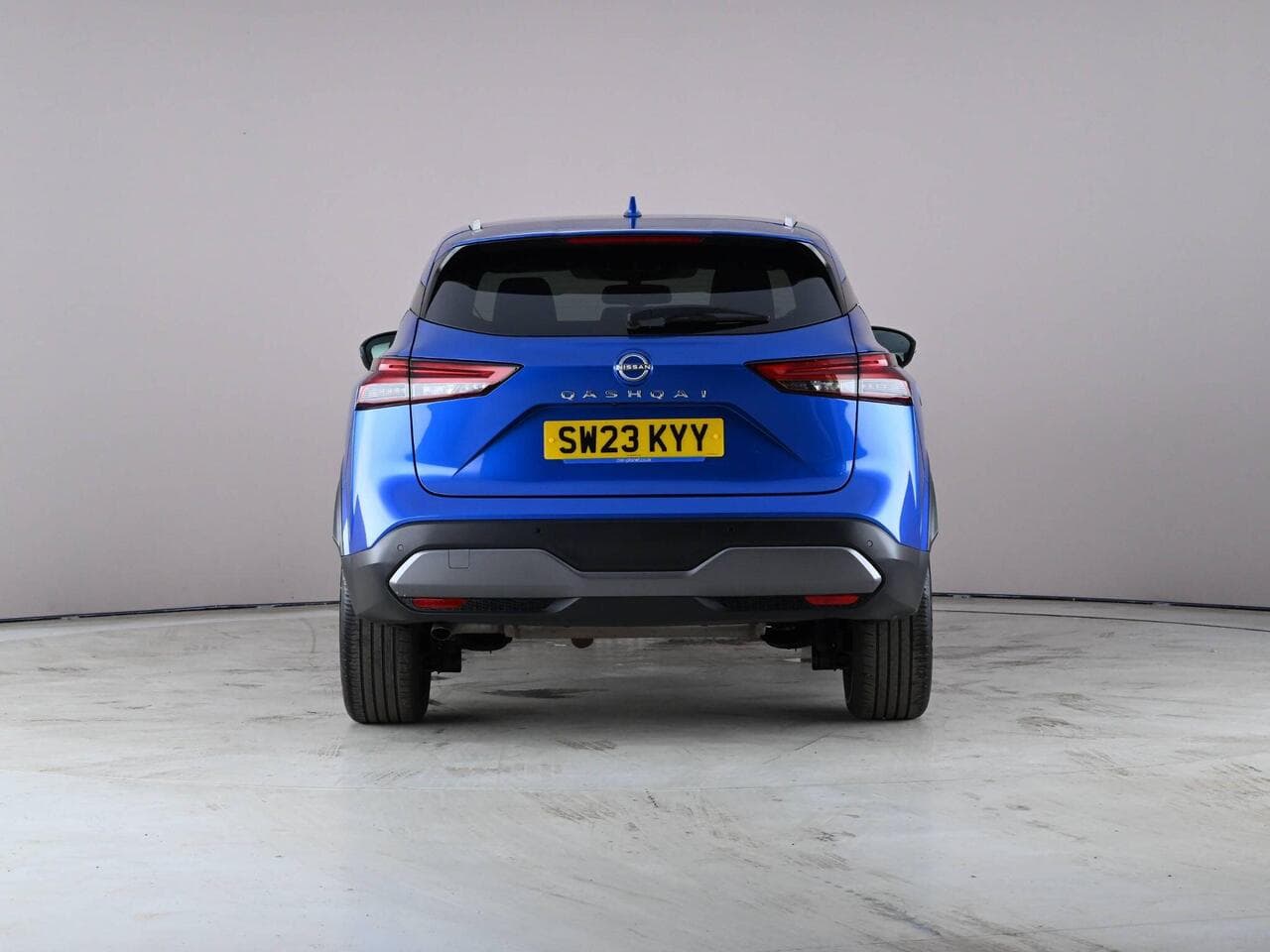 Nissan Qashqai thumbnail Rear