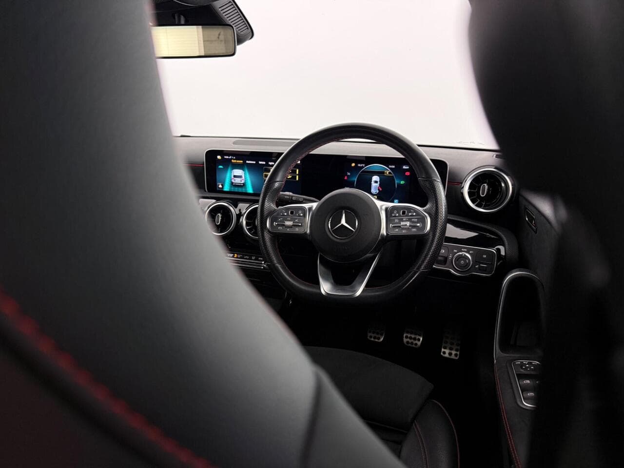 Mercedes-Benz A Class thumbnail Interior Front