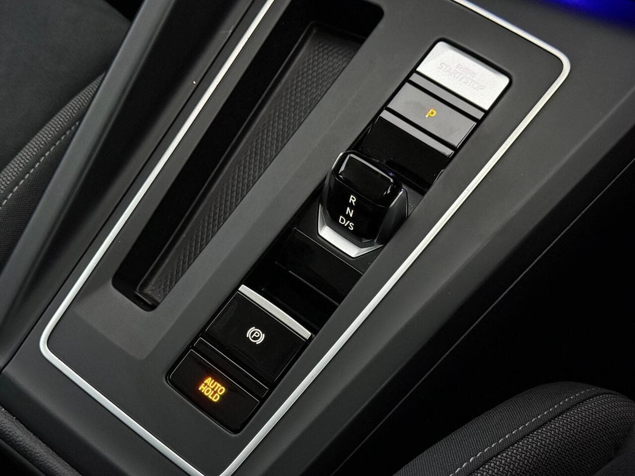 Volkswagen Golf thumbnail Misc Controls