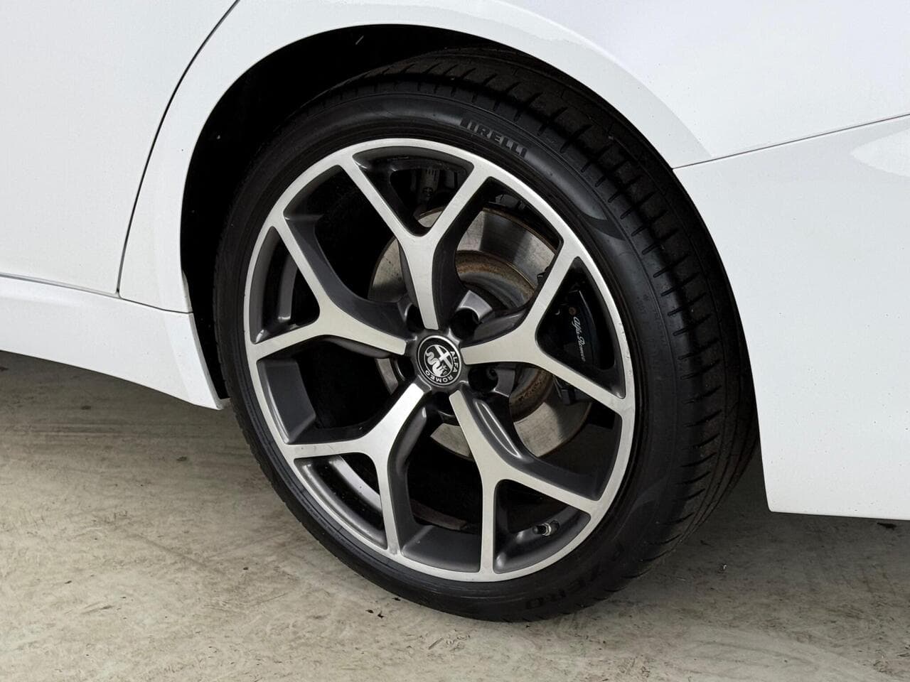 Alfa Romeo Giulia thumbnail Wheel