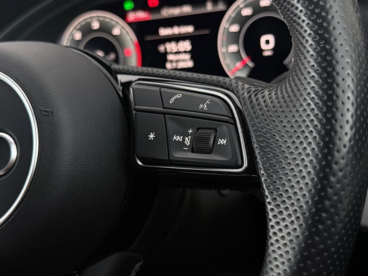 Audi A5 thumbnail Misc Controls