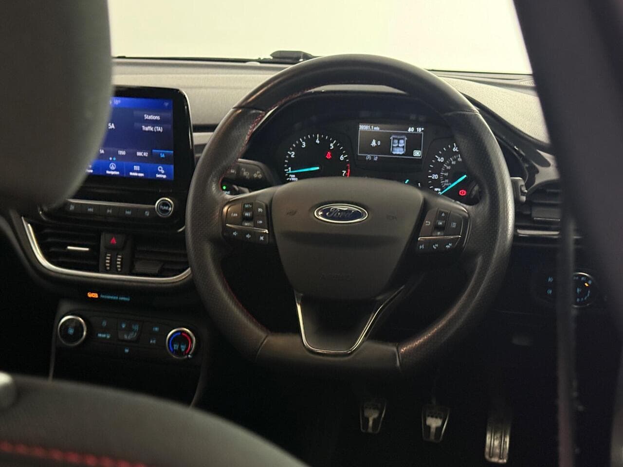 Ford Fiesta thumbnail Steering Wheel