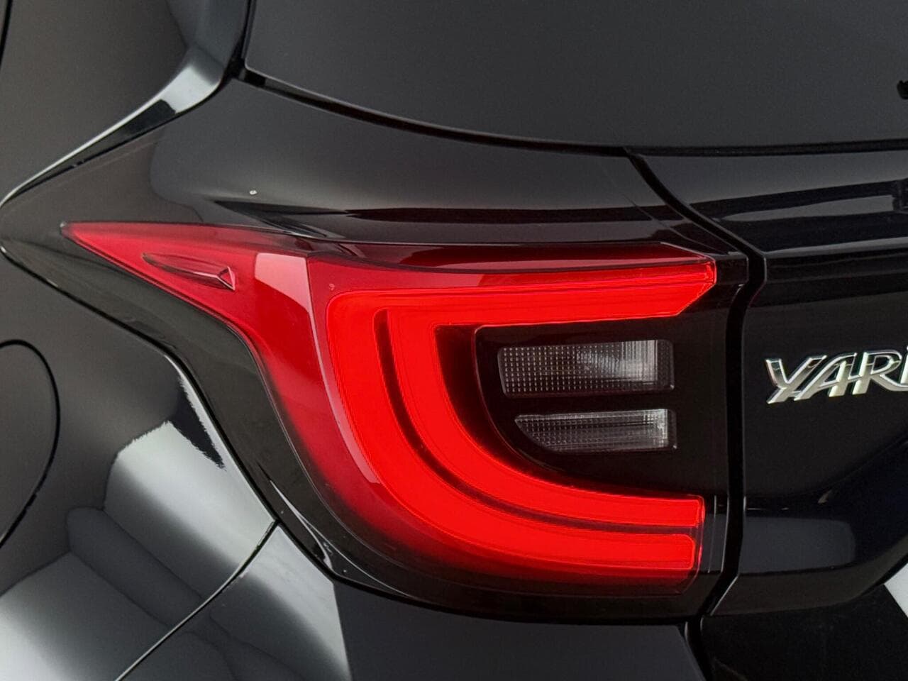Toyota Yaris thumbnail Lights Rear