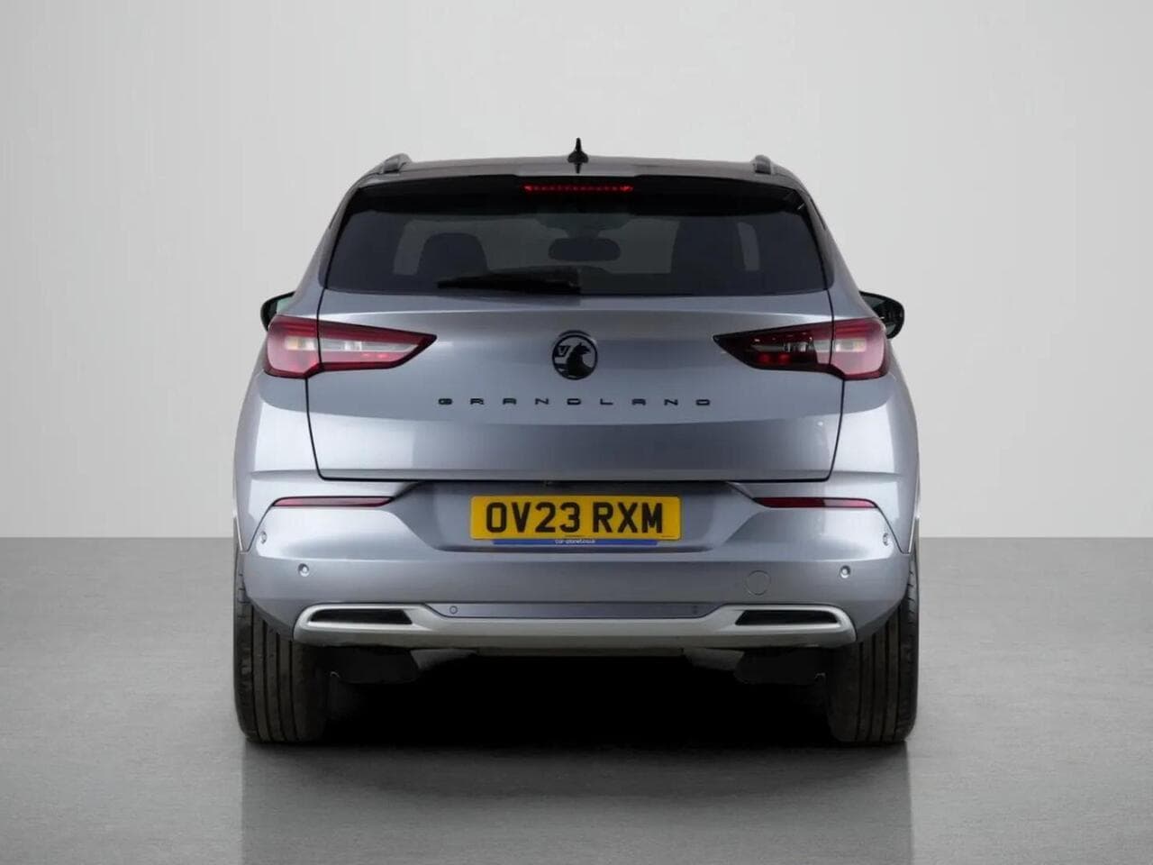Vauxhall Grandland thumbnail Rear