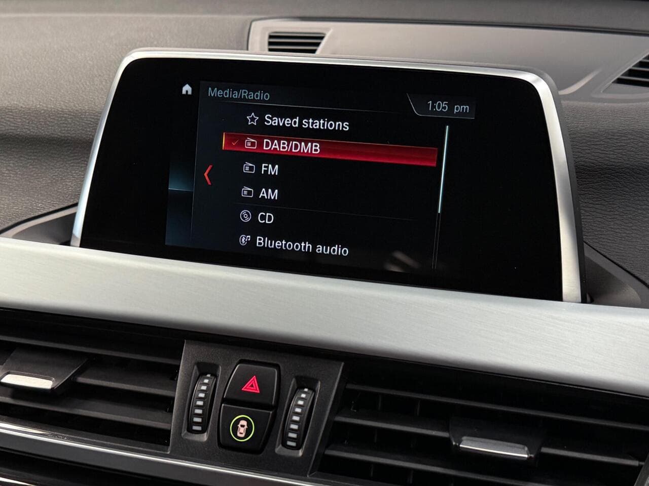BMW X1 thumbnail Infotainment System