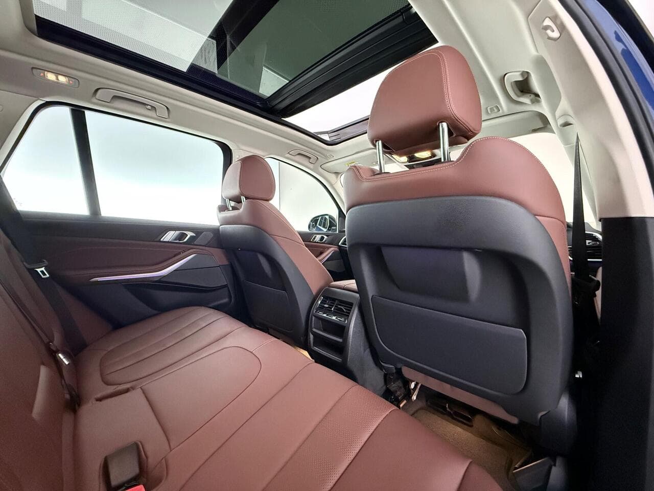 BMW X5 thumbnail Seats Rear
