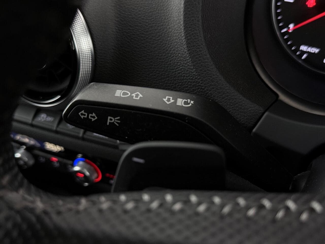 Audi A3 thumbnail Misc Controls