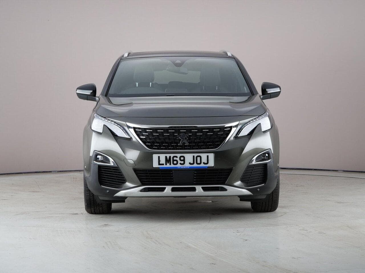 Peugeot 3008 thumbnail Front
