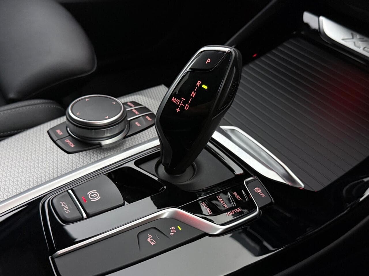 BMW X3 thumbnail Interior Front