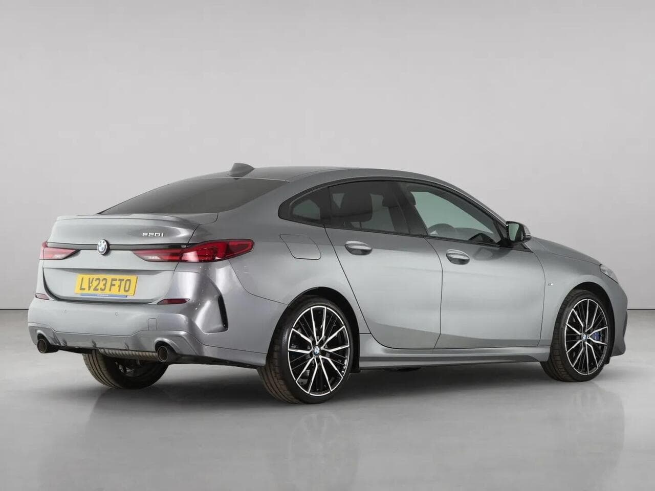 BMW 2 Series Gran Coupe thumbnail Rear Right