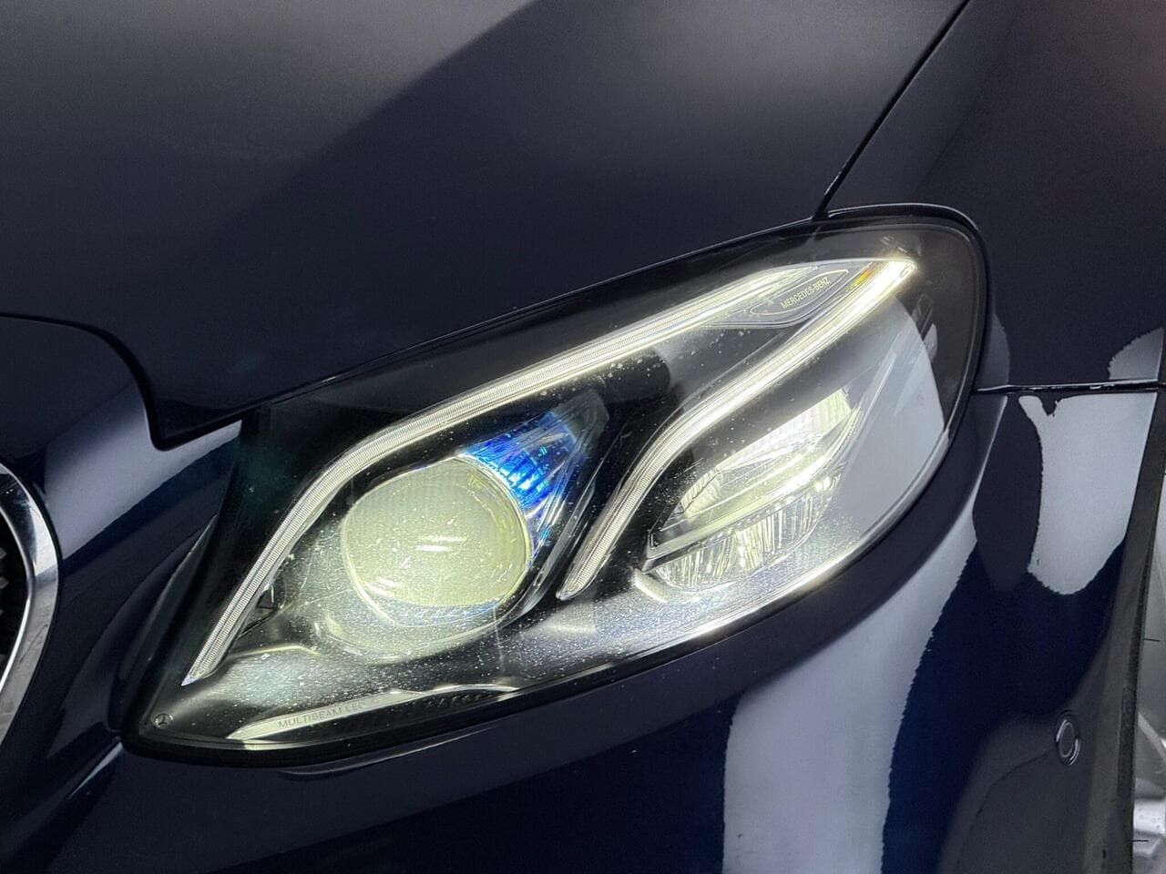 Mercedes-Benz E Class thumbnail Lights Front