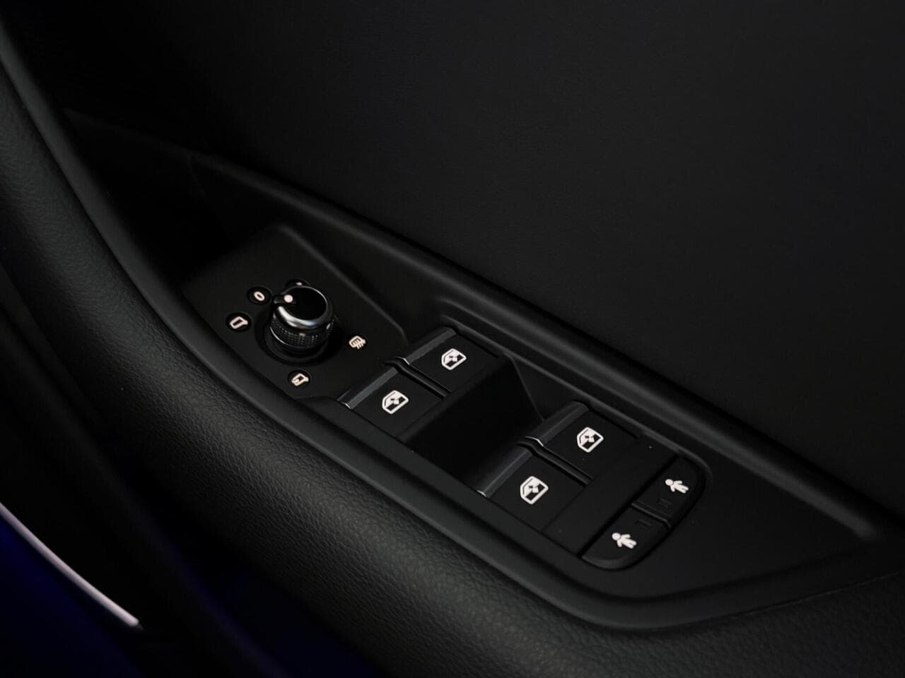 Audi A4 Avant thumbnail Misc Controls